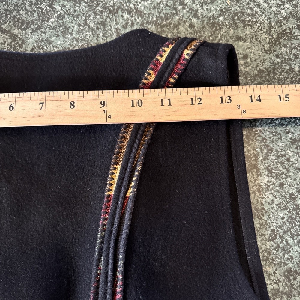 Coloratura Vest Womens M Black 100% Wool Southwestern Conchos Pockets USA - Picture 6 of 11